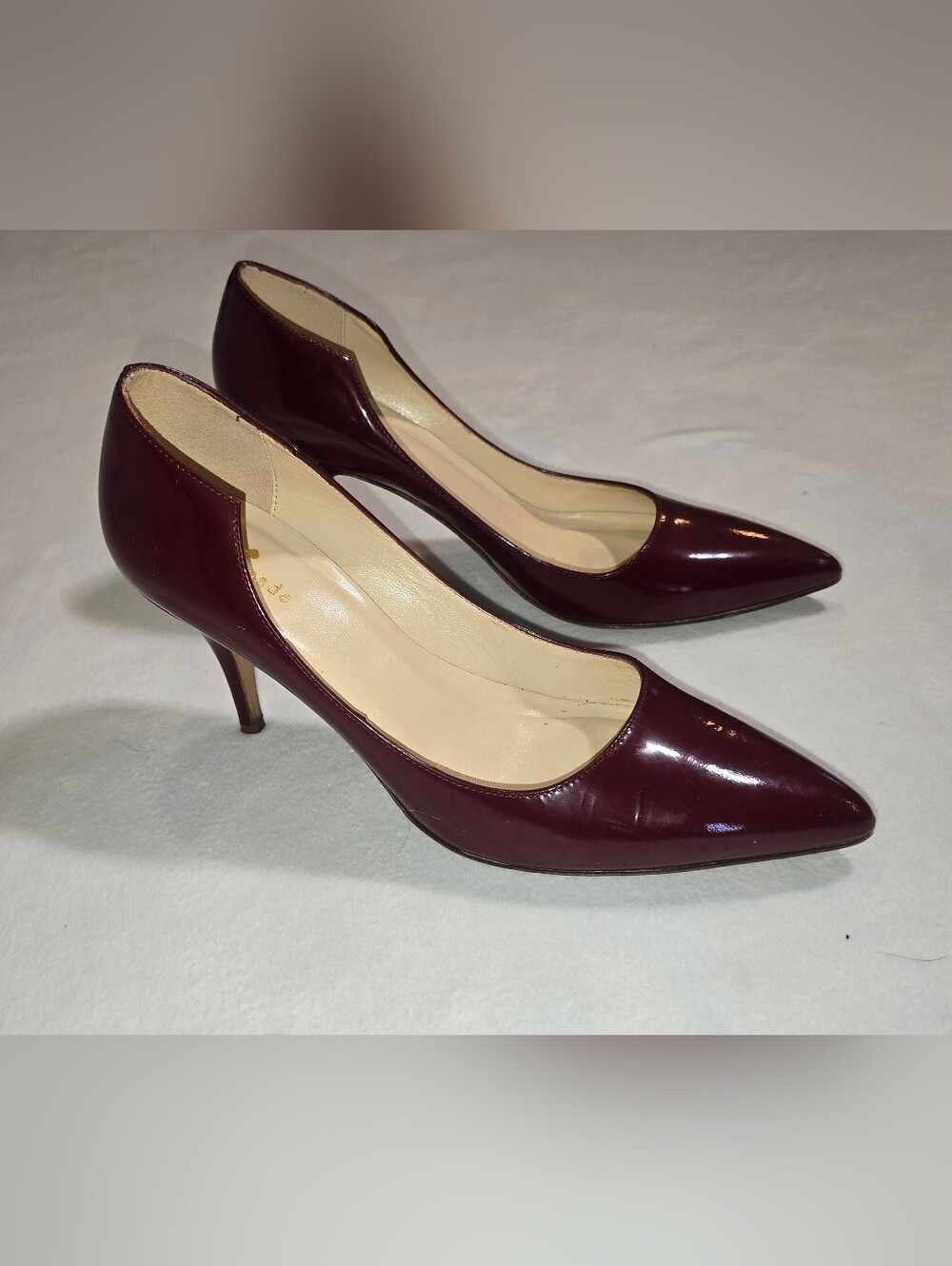 Kate Spade New York Burgundy Patent Leather Pointed Toe Pumps Made in Italy 8B